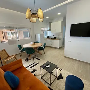 city-center-and-beach-renovated-apartment.1costadelsol.com/